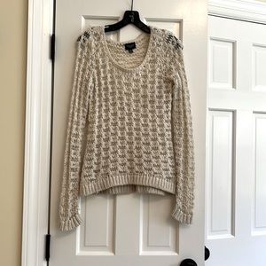 American Eagle cream knit sweater in size S